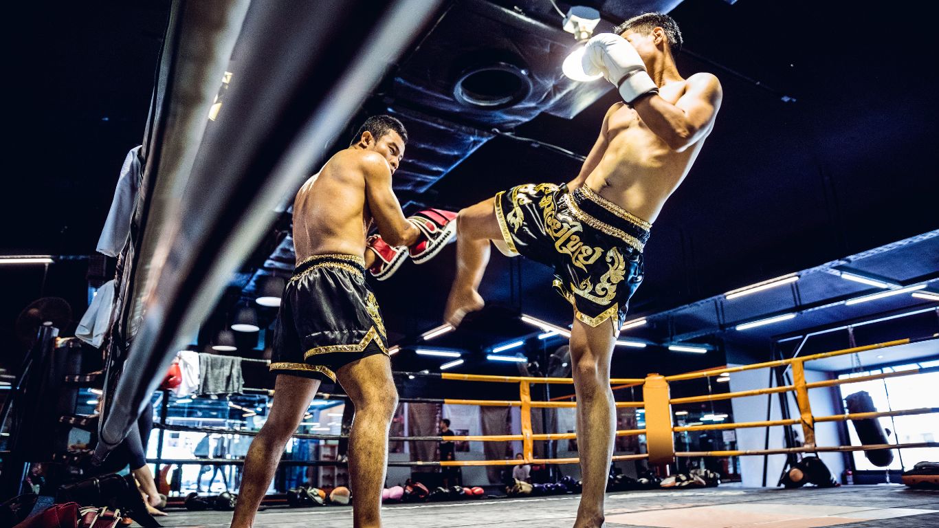 Die Kunst des Kämpfens: Eine taktische Analyse der Thaiboxen Techniken